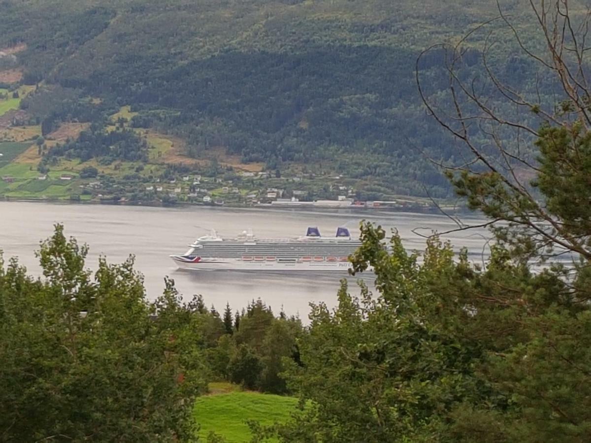 Panorama View Along The Fjord In Stryn Villa Blakset Exterior photo